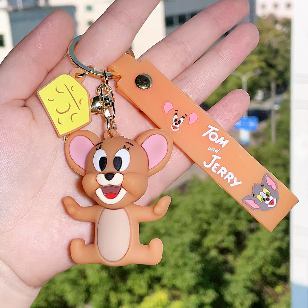 Tom and Jerry Anime Cartoon Ornament Keychain Car Key Bag Pendant Cute Cat and Mouse Action Doll Collectibles Kids Gift Toys